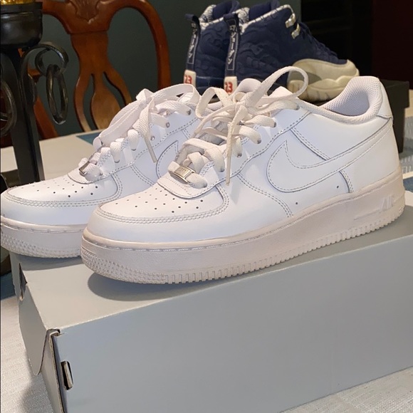 Nike Air Force 1s - Picture 3 of 9